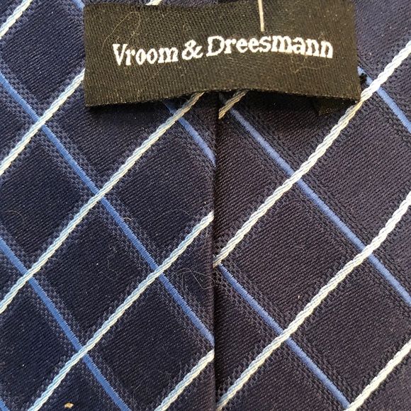 Men’s Ties - Picture 3 of 3